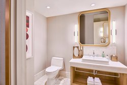  - JW Marriott Hotel Parq Vancouver