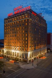  - Marriott Pere Marquette Hotel Peoria - I-74, Exit 93