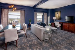  - Marriott Pere Marquette Hotel Peoria - I-74, Exit 93