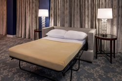  - Marriott Pere Marquette Hotel Peoria - I-74, Exit 93