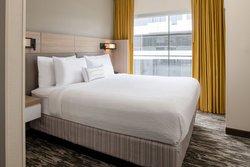  - SpringHill Suites by Marriott Downtown Seattle - I-5, Exit 166