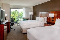  - Delta Hotel by Marriott Chesapeake - I-64, Exit 289