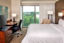  - Delta Hotel by Marriott Chesapeake - I-64, Exit 289