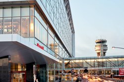  - Marriott Montreal Airport Hotel Montreal