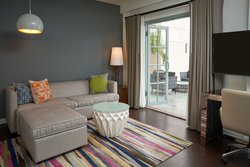  - Hotel Colonnade Coral Gables