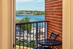  - Sheraton Harborside Hotel Portsmouth