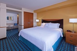  - Fairfield Inn & Suites by Marriott Rogers - I-49, Exit 85