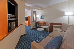  - Fairfield Inn & Suites by Marriott Rogers - I-49, Exit 85
