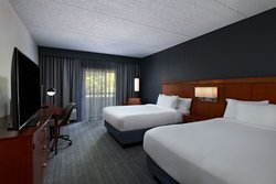  - Courtyard by Marriott Downtown San Antonio - I-10 & I-35, Exit 155B