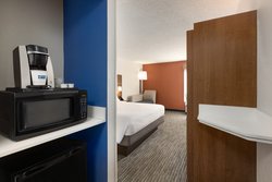  - Holiday Inn Express West Vero Beach - I-95, Exit 147
