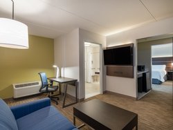  - Holiday Inn Express Plymouth