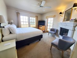  - Saratoga Inn Langley