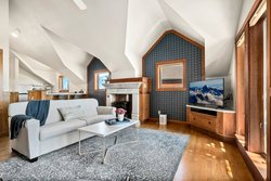  - Saratoga Inn Langley