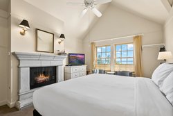  - Saratoga Inn Langley