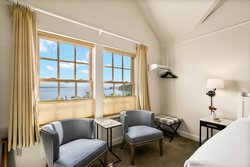  - Saratoga Inn Langley