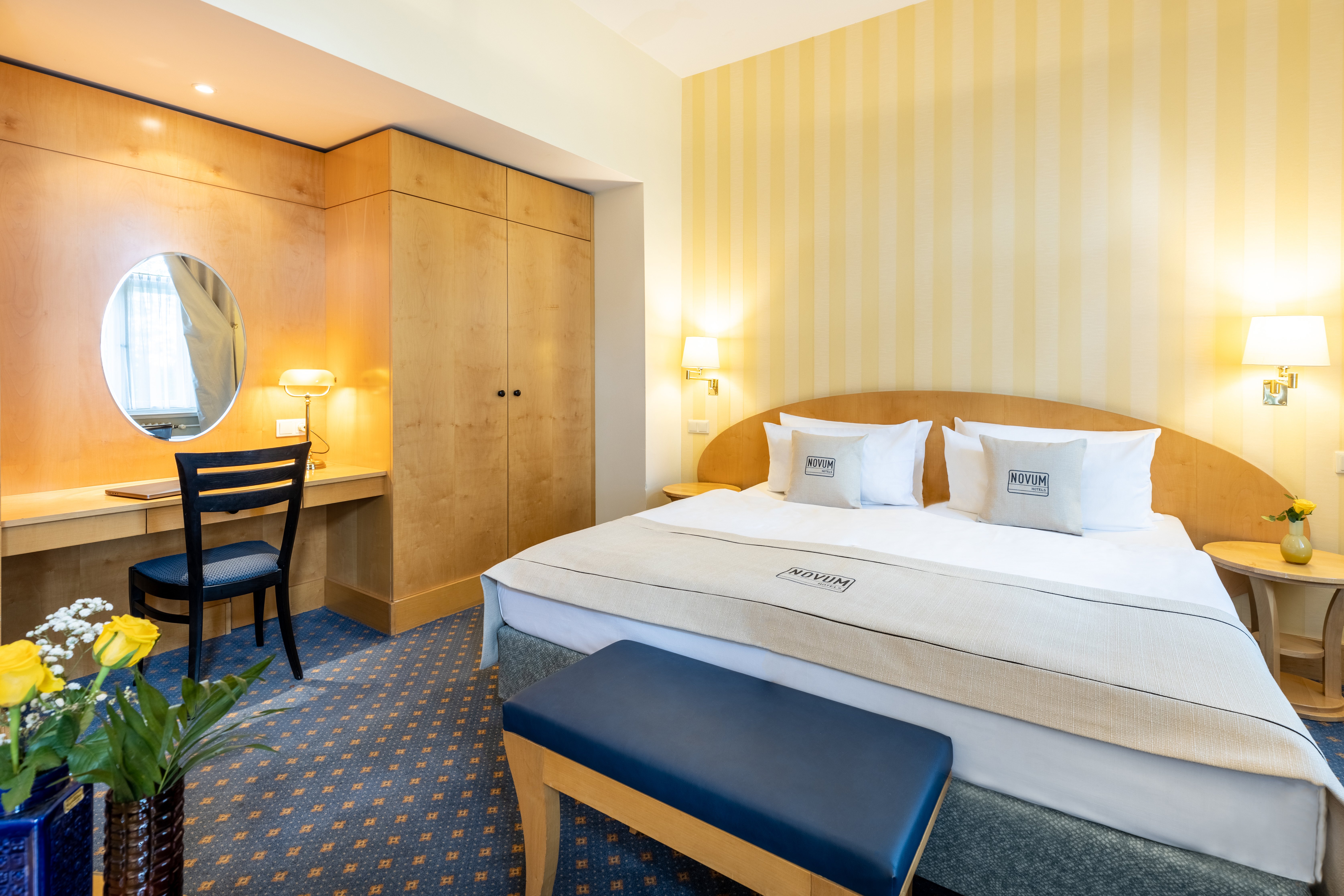 GARNER HOTEL PRINZ EUGEN BY IHG-guestroom-Comfort Double room - Hotel Kronprinz Berlin.jpg