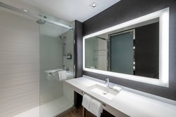  - AC Hotel by Marriott Midtown Atlanta - I-75 & I-85, Exit 250