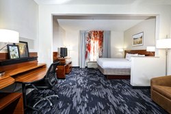  - Fairfield Inn & Suites by Marriott Northwoods Mall - I-26, Exit 209