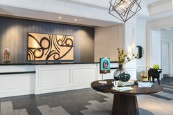  - Lindy Renaissance Charleston Hotel Historic District