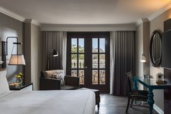  - Lindy Renaissance Charleston Hotel Historic District