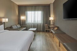  - AC Hotel by Marriott Airport Gateway Atlanta - I-85, Exit 72