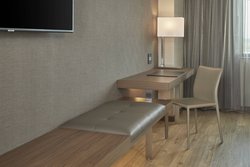  - AC Hotel by Marriott Airport Gateway Atlanta - I-85, Exit 72