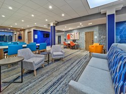  - Holiday Inn Express & Suites Space Center Huntsville