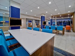  - Holiday Inn Express & Suites Space Center Huntsville