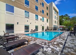  - Holiday Inn Express & Suites Space Center Huntsville