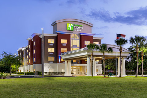 Holiday Inn Express & Suites FORT PIERCE WEST