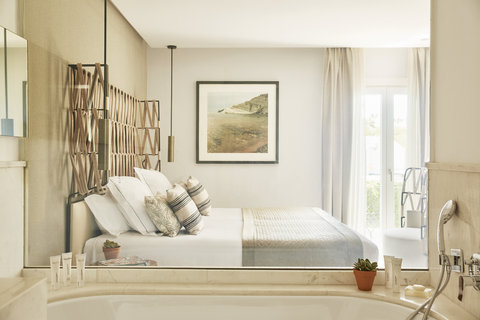 PUENTE ROMANO MARBELLA - Photo 150