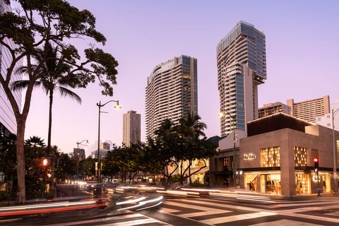 THE RITZ-CARLTON RESIDENCES, WAIKIKI BEACH - Photo 3