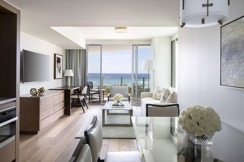 THE RITZ-CARLTON RESIDENCES, WAIKIKI BEACH - Photo 21
