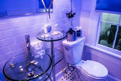  - Saint Hotel Key West