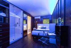  - Saint Hotel Key West