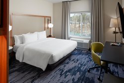  - Fairfield Inn & Suites by Marriott Seneca