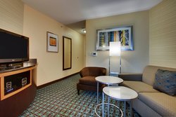  - Fairfield Inn & Suites by Marriott Ottawa - I-80, Exit 90