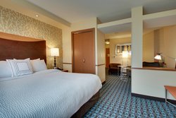  - Fairfield Inn & Suites by Marriott Ottawa - I-80, Exit 90