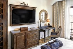  - Inn at Mission San Juan Capistrano - I-5, Exit 82