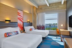  - Aloft Hotel Airport Miami