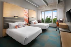  - Aloft Hotel Airport Miami
