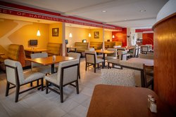  - Holiday Inn & Suites Beckley - I-64 & I-77, Exit 44