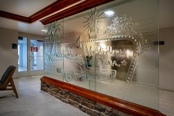  - Holiday Inn & Suites Beckley - I-64 & I-77, Exit 44