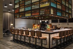  - Renaissance Hotel Airport Gateway Atlanta - I-85, Exit 72