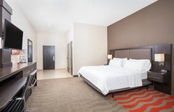  - Holiday Inn Express & Suites Glasgow