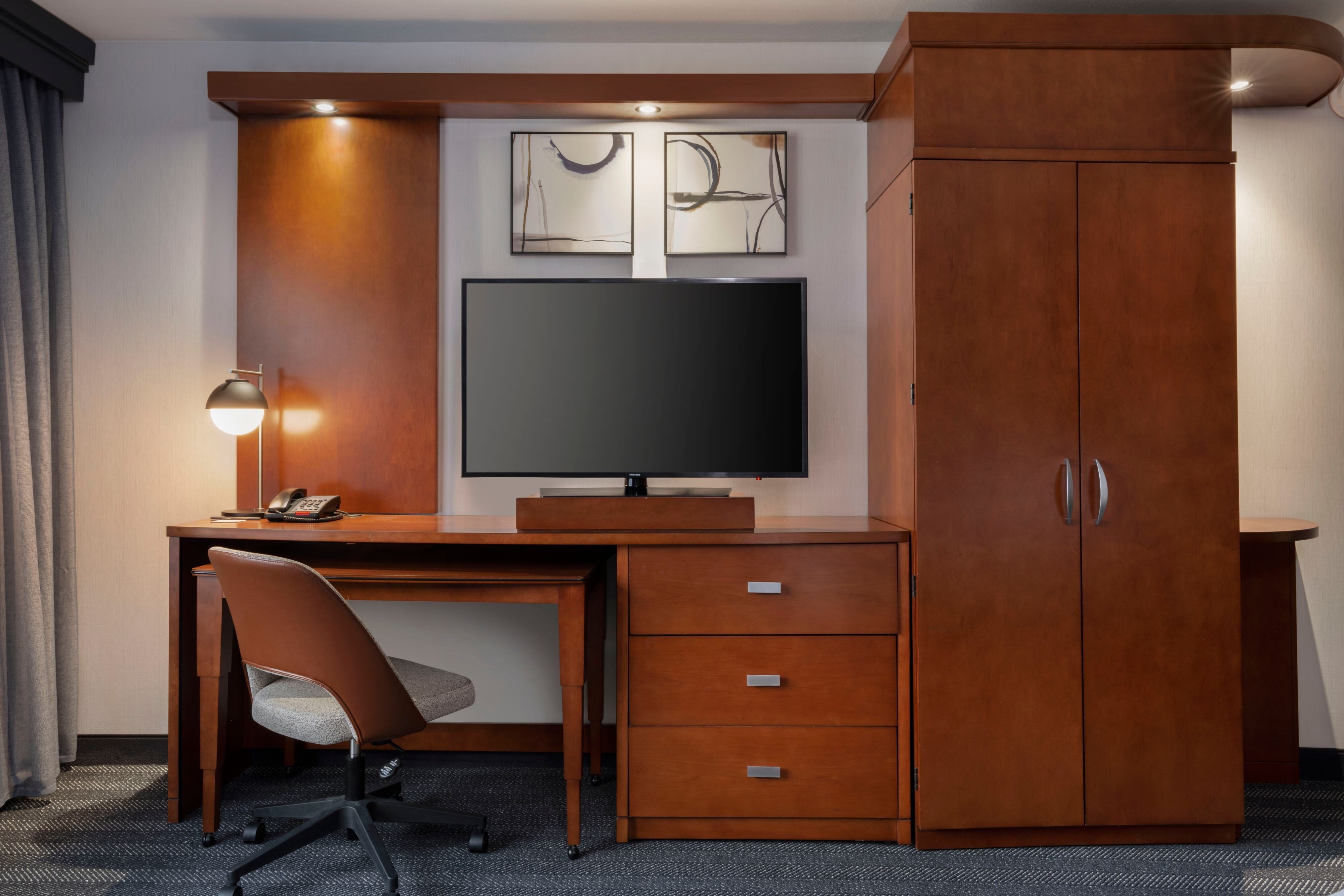 Executive Suite Desk & Television