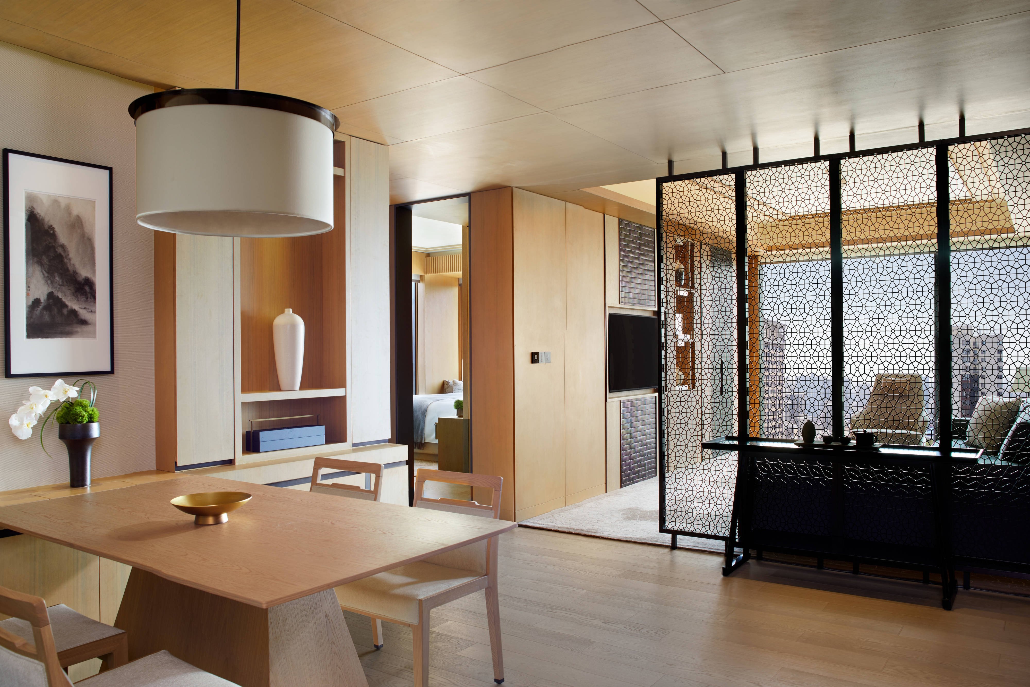 The Ritz-Carlton Xian-guestroom-PREMIER SUITE.jpg