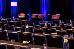  - Renaissance Hotel LAX Airport Los Angeles