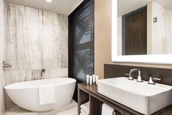  - Le Meridien Hotel 5th Avenue New York