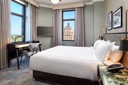  - Citizen Hotel Sacramento - I-5, Exit 519B